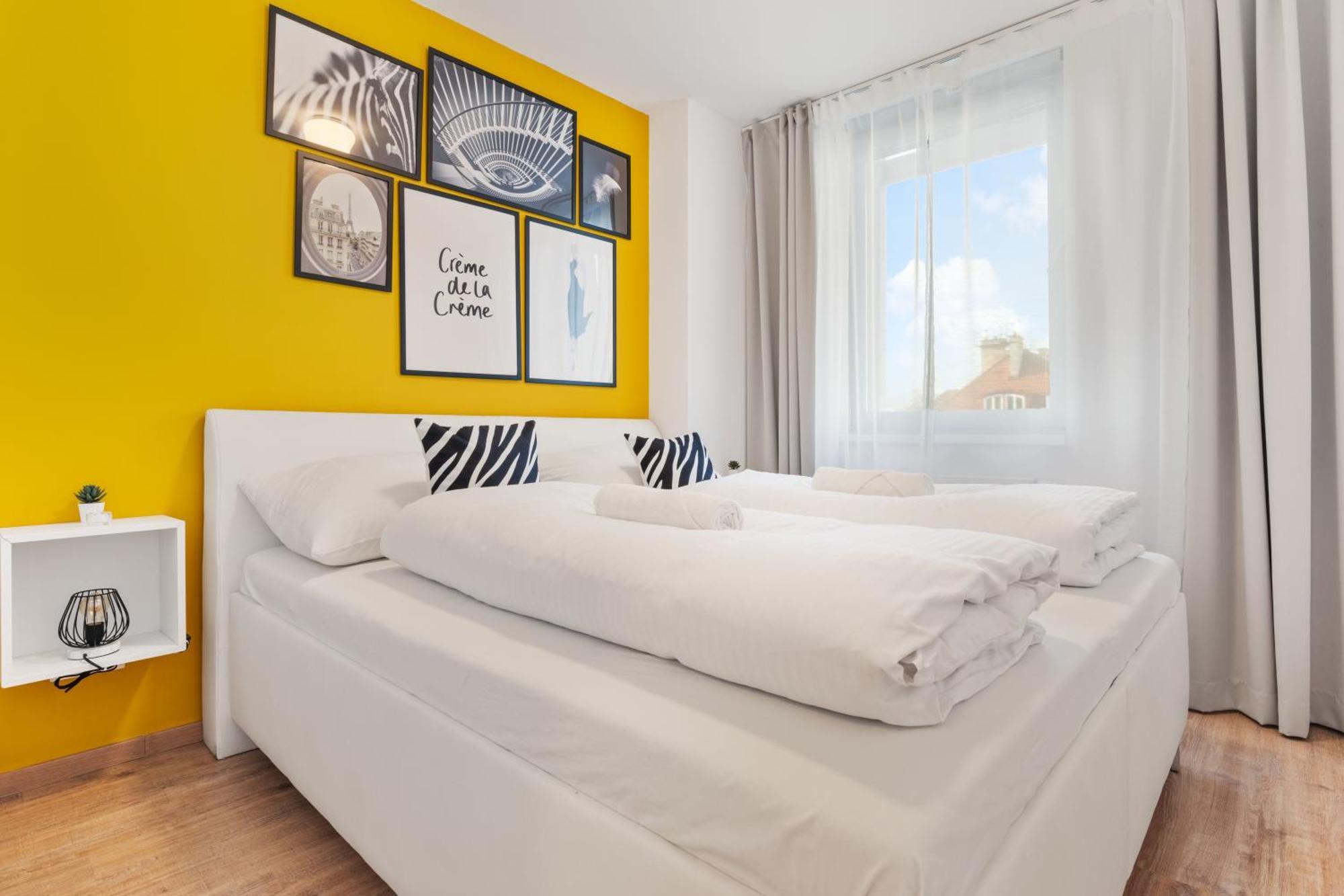 Lam Safari - Balcony - Ac - Free Parking Apartman Pozsony Kültér fotó