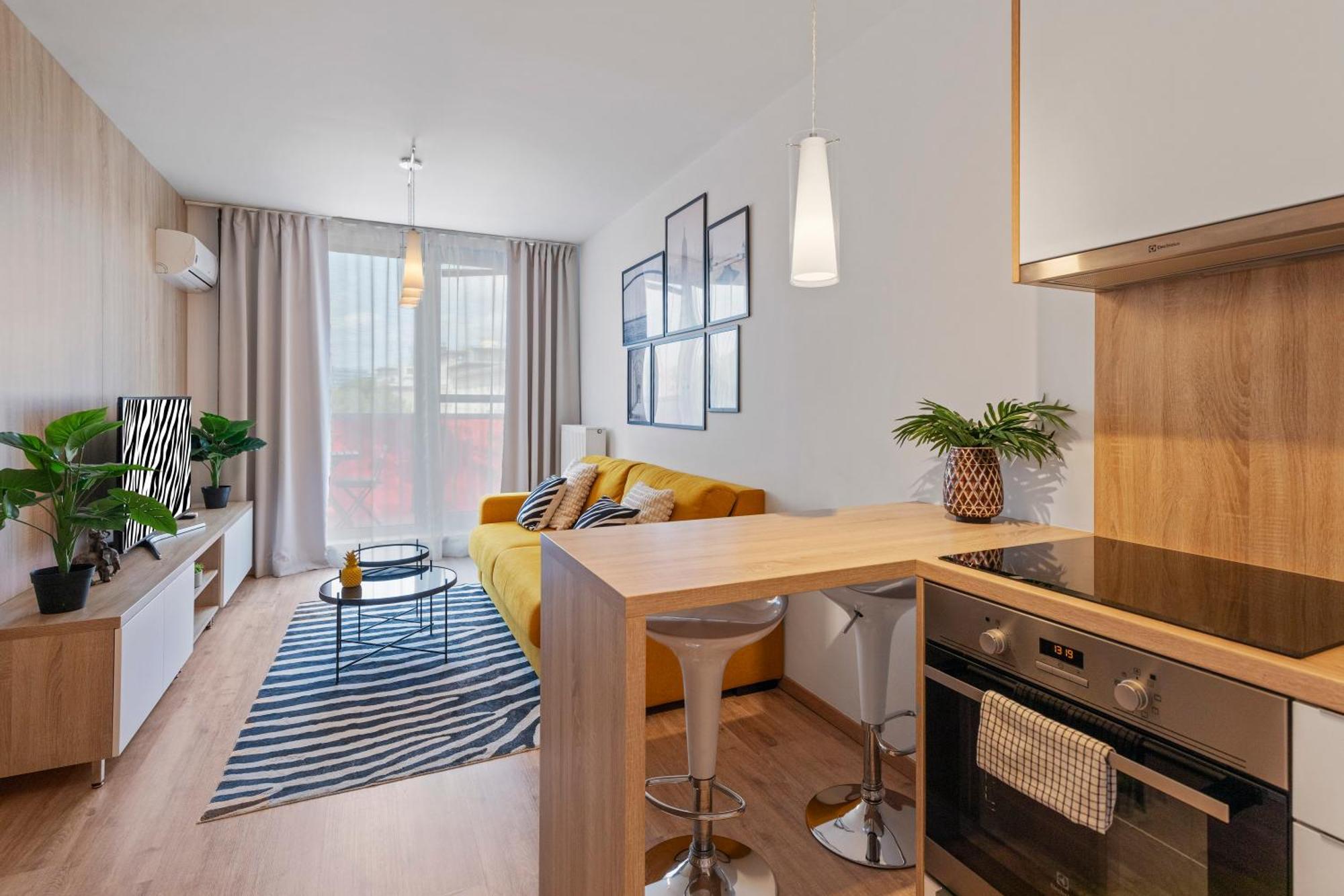 Lam Safari - Balcony - Ac - Free Parking Apartman Pozsony Kültér fotó